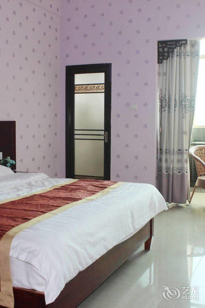 Ju Yuan Ge Hotel Sanya Exterior photo